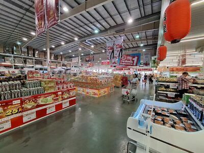 Makro Nakhon Phanom