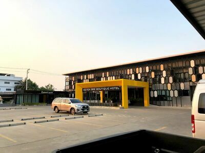 Seven Bee Boutique Hotel