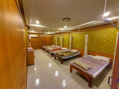 Baan Nuad Thai
