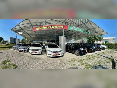 Tap Thiang Used Car Trang