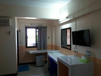 Centerpoint Hotel