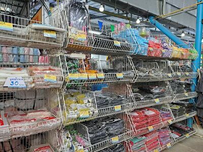 Shop Plern