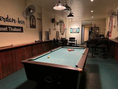 Café Bar Old-Amsterdam on Koh Samet