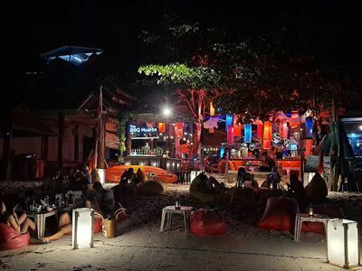 Lima Bar