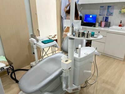V Smile Dental Clinic