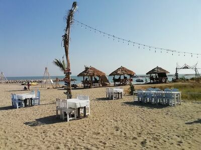 Hua Tan Beach
