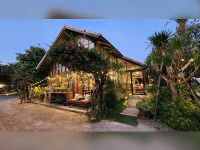 Baan Phraya Suren by Madame Musur