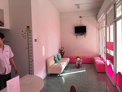 Onewan Clinic, led by Dr. Fronk