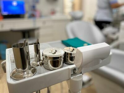 V Smile Dental Clinic
