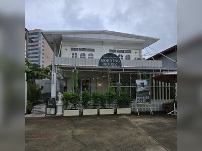Breakfast house