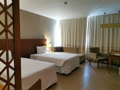 Sunee Grand Hotel