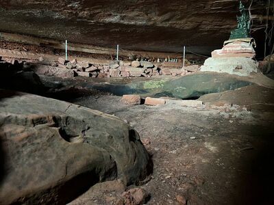 Nakee Cave