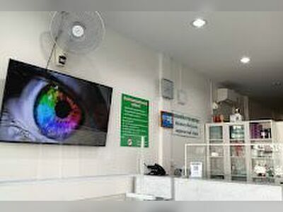 Chalermphon Eye Clinic by Dr. Chalermphon Sritharern