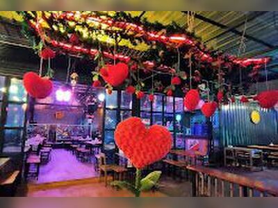 Sing Bar & Restaurant