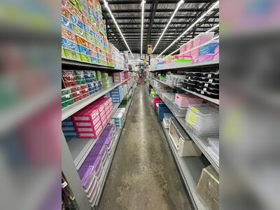 Tai Shan Wholesale Center