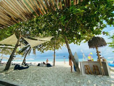 Sea Sky Cafe and Bar