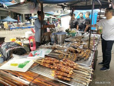 (Prasat District Fresh Market