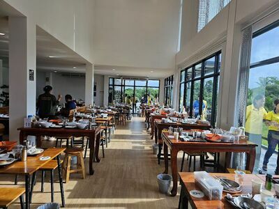 Khao Piek Lan Chai