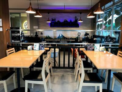 Chef Plus Cafe' & Bistro