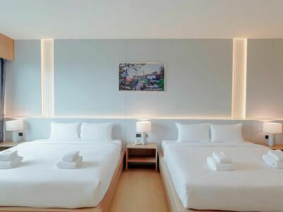 B2 Udon Premier Hotel