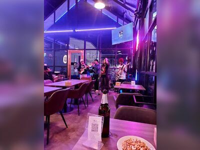 The Rhythm Café & Bar