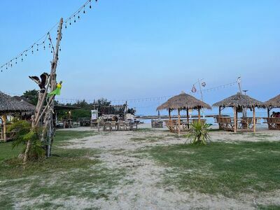 Hua Tan Beach