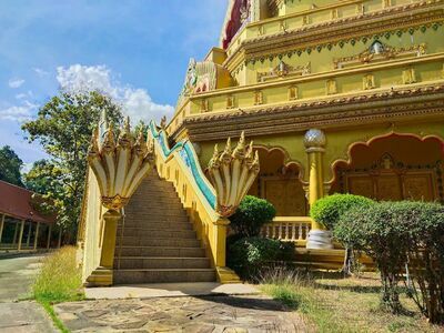 Wat Rahan or Ko Kaew Thudongkhasathan