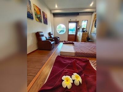 RueanRin Massage