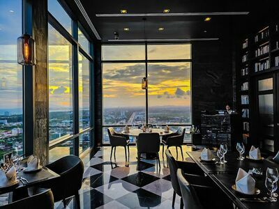 Elementi Rooftop Restaurant & Bar