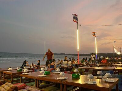 Ploy Talay Restaurant