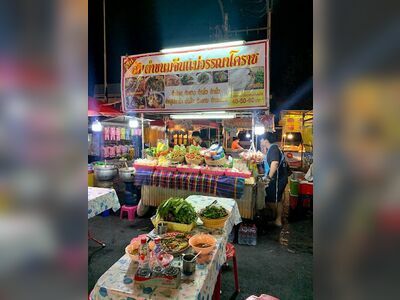 Rung Ruen Rom Market