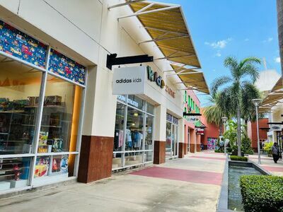 Premium Outlet Cha-Am