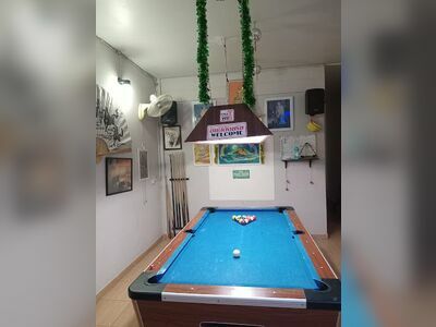 Moonshine Bar
