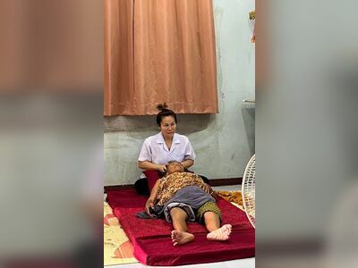 Reuan Monnaredee Thai Massage