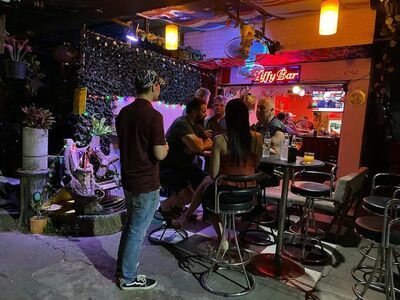 Tiffy Bar