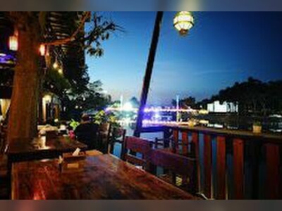 The Riverside Restaurant in Lampang