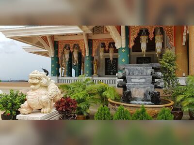 Phu Khon Forest Temple Reclining Buddha Hall