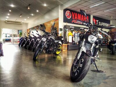 YAMAHA Riders Club Ubon Ratchathani KT Superbike