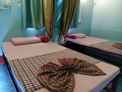 Baan Reuan Boon Health Massage