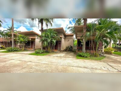 Saengthong Resort Hotel