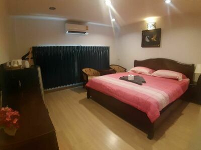 Nong Noi Room