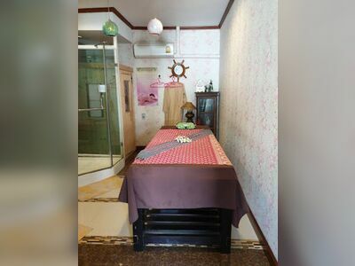 Khun Nuchjira Thai Spa