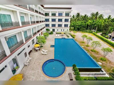 Southgate Residence
