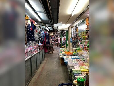 Rim Moei Market