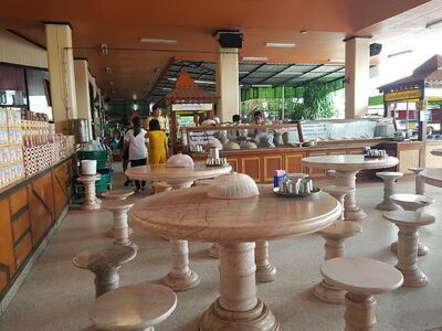 Khun Saha Restaurant