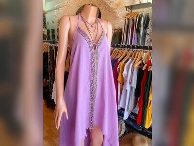 Moonlight Clothes Store