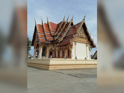 Wat Ko Lak