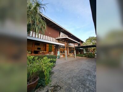 Baan Phak Rak Tawan