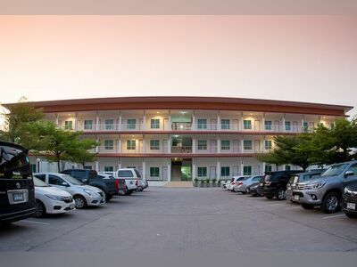 Sila Yoke Grand Hotel