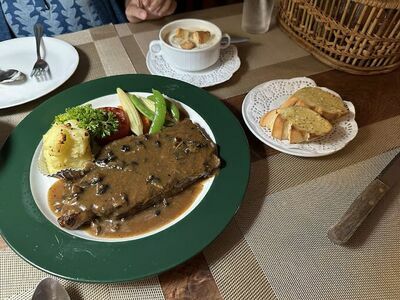 Thong Dee European Restaurant
